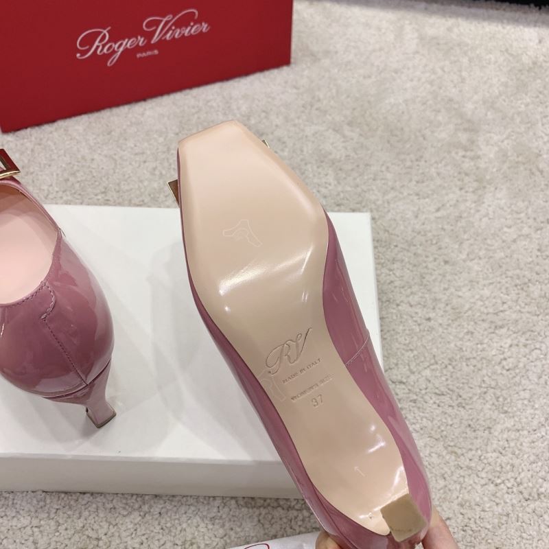 Roger Vivier flat shoes